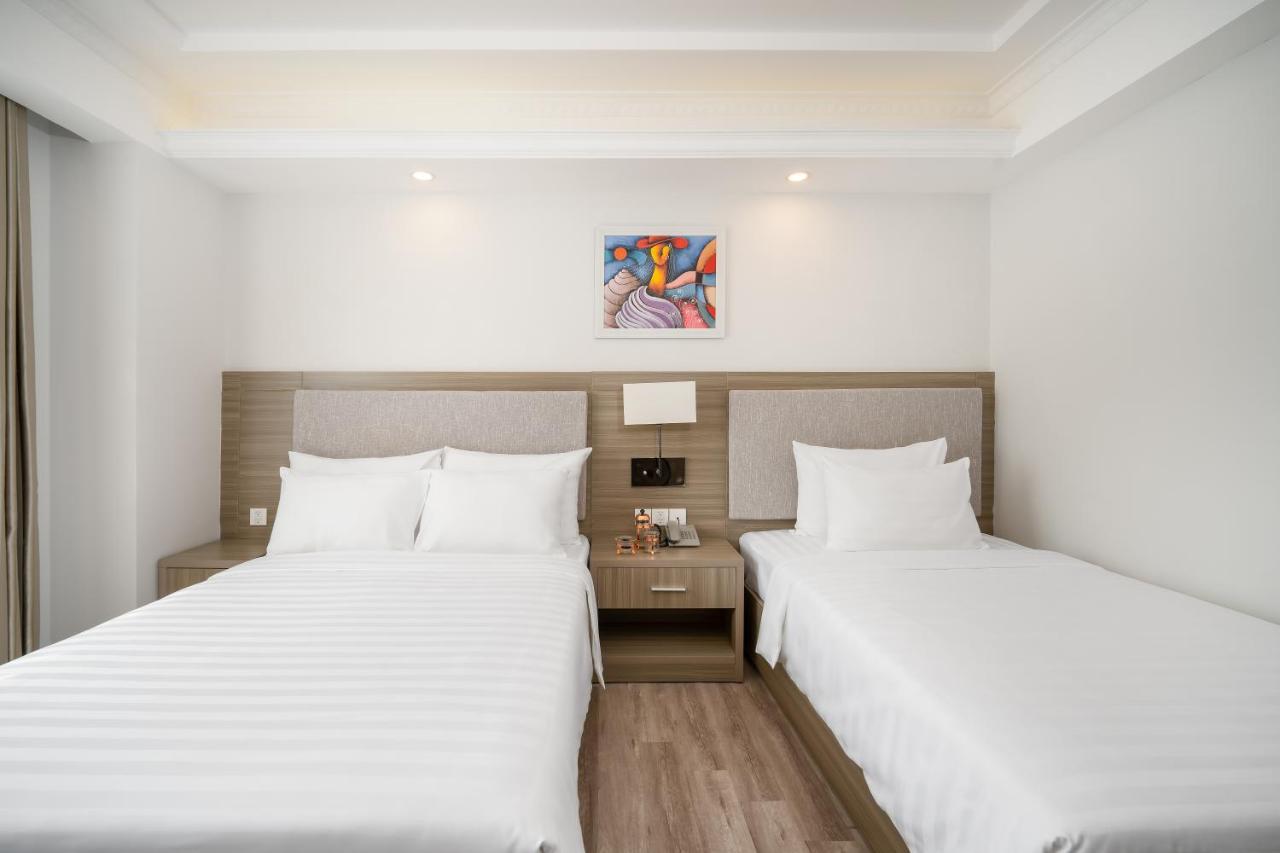 Royal Beach Hotel By Thg Ντα Νανγκ Εξωτερικό φωτογραφία