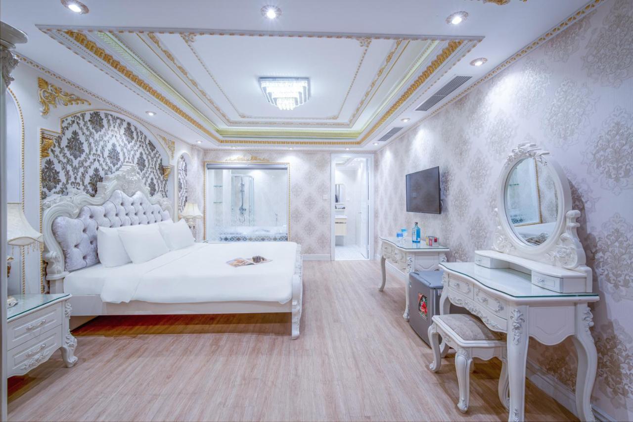 Royal Beach Hotel By Thg Ντα Νανγκ Εξωτερικό φωτογραφία